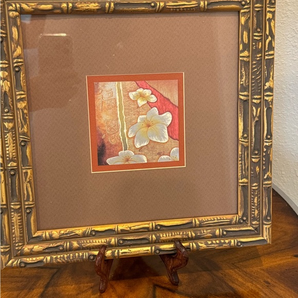 Vintage Japanese Foil Art Framed in Bamboo Frame Measuring 13 X 13 - Picture 7 of 12